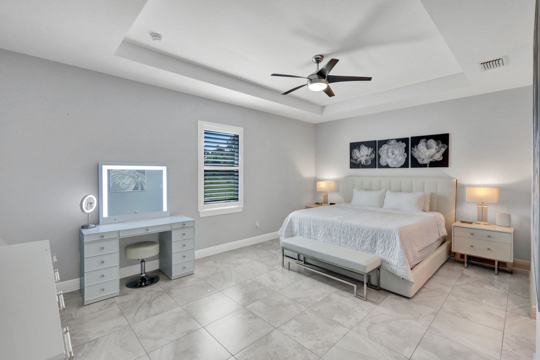 2552 52nd Ave NE, Naples, FL 34120