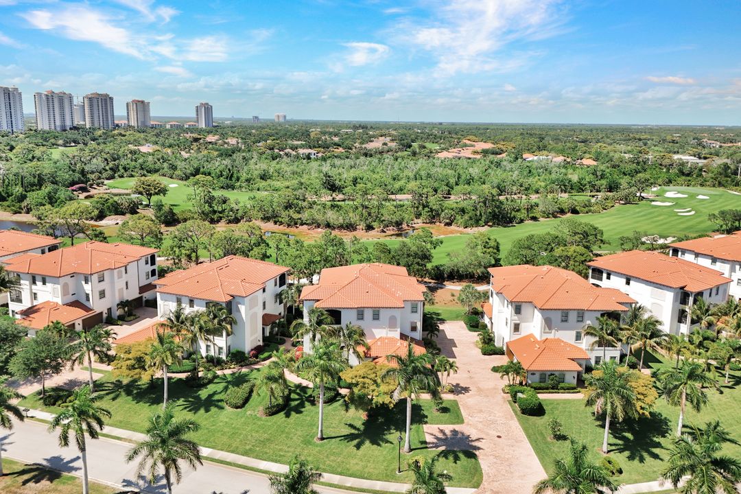 4560 Colony Villas Dr #1701, Bonita Springs, FL 34134