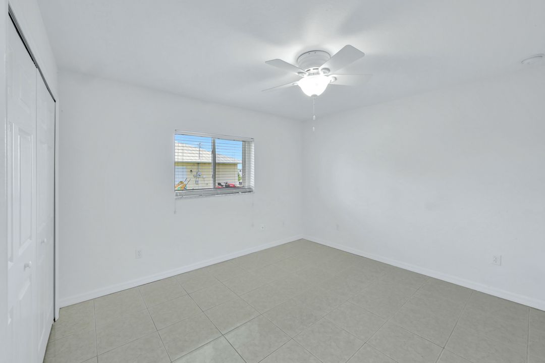 4327 SW 19th Ave, Cape Coral, FL 33914