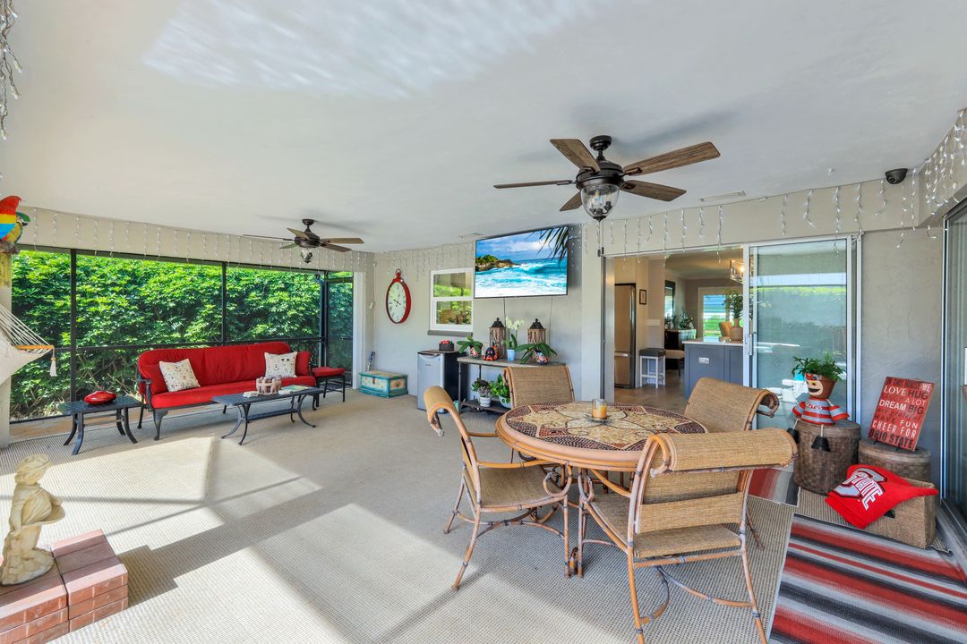 27984 Carl Cir, Bonita Springs, FL 34135