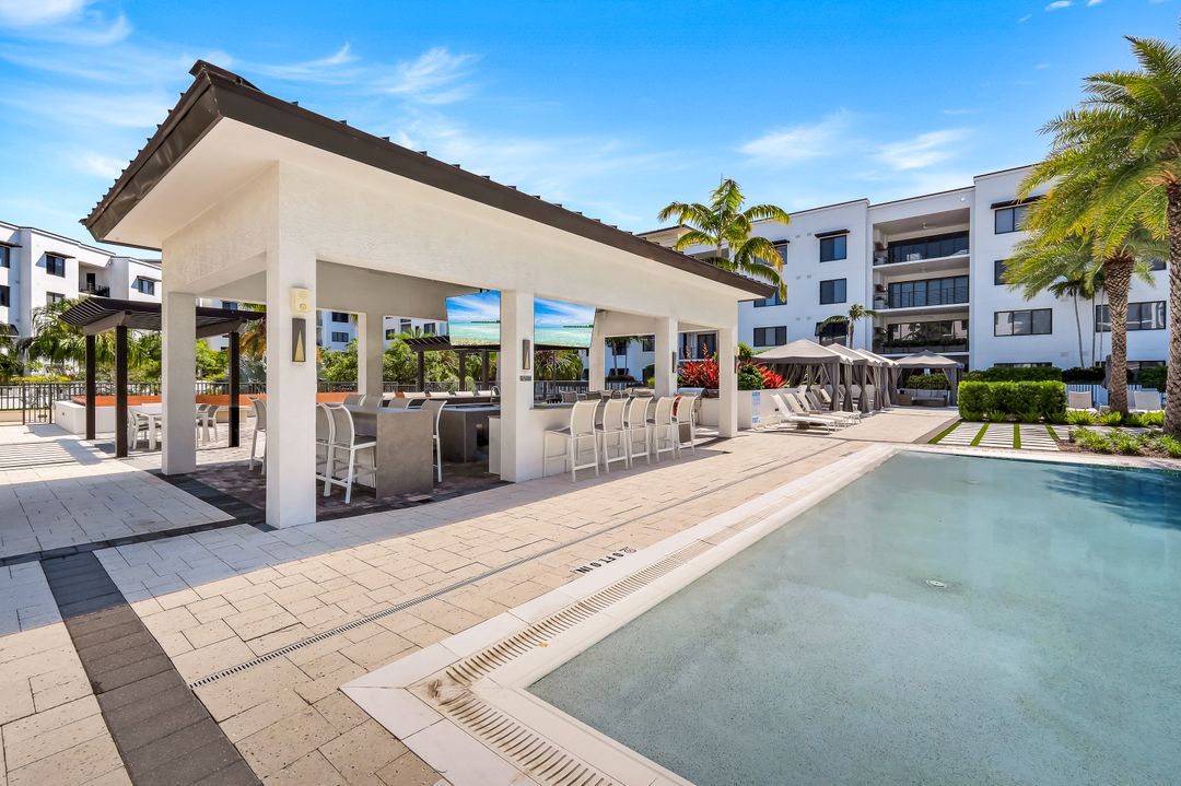 1125 Central Ave #571, Naples, FL 34102