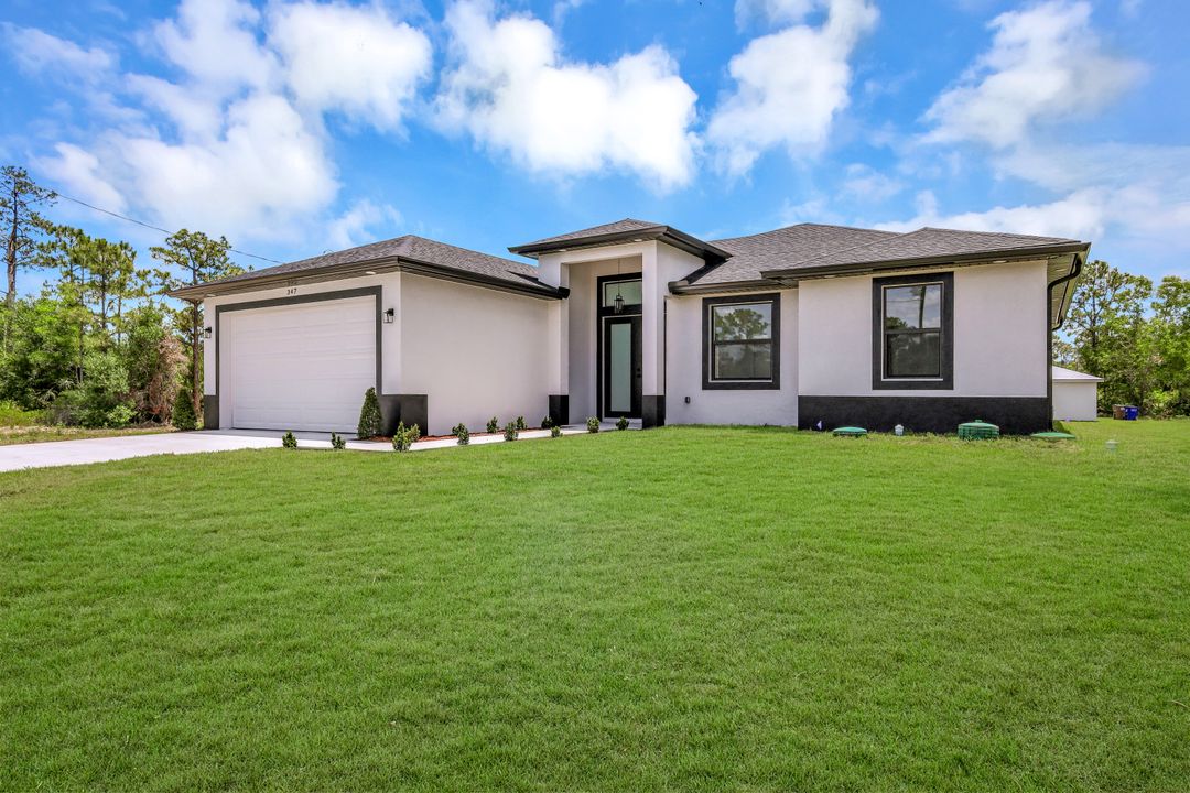 347 McArthur Blvd, Lehigh Acres, FL 33974