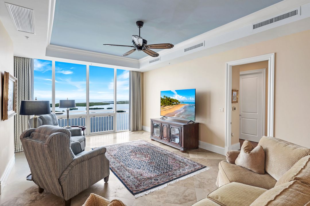 4951 Bonita Bay Blvd #PH302, Bonita Springs, FL 34134