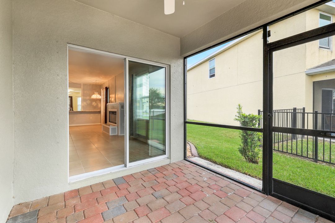 3440 Cancun Ct, Cape Coral, FL 33909