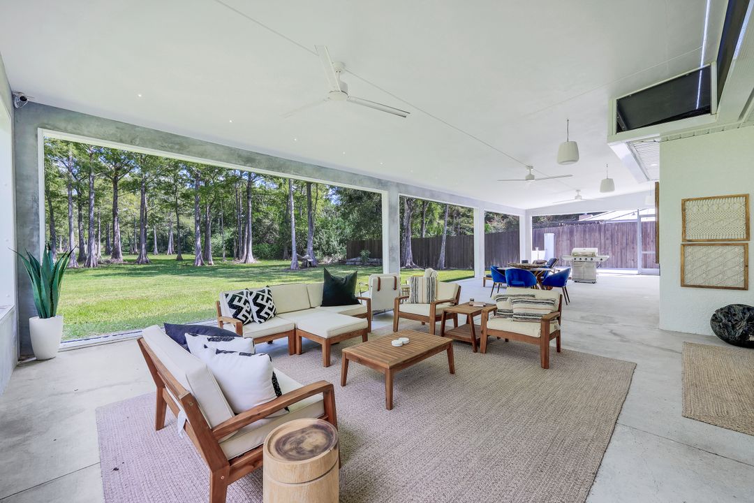 5995 Lancewood Way, Naples, FL 34116