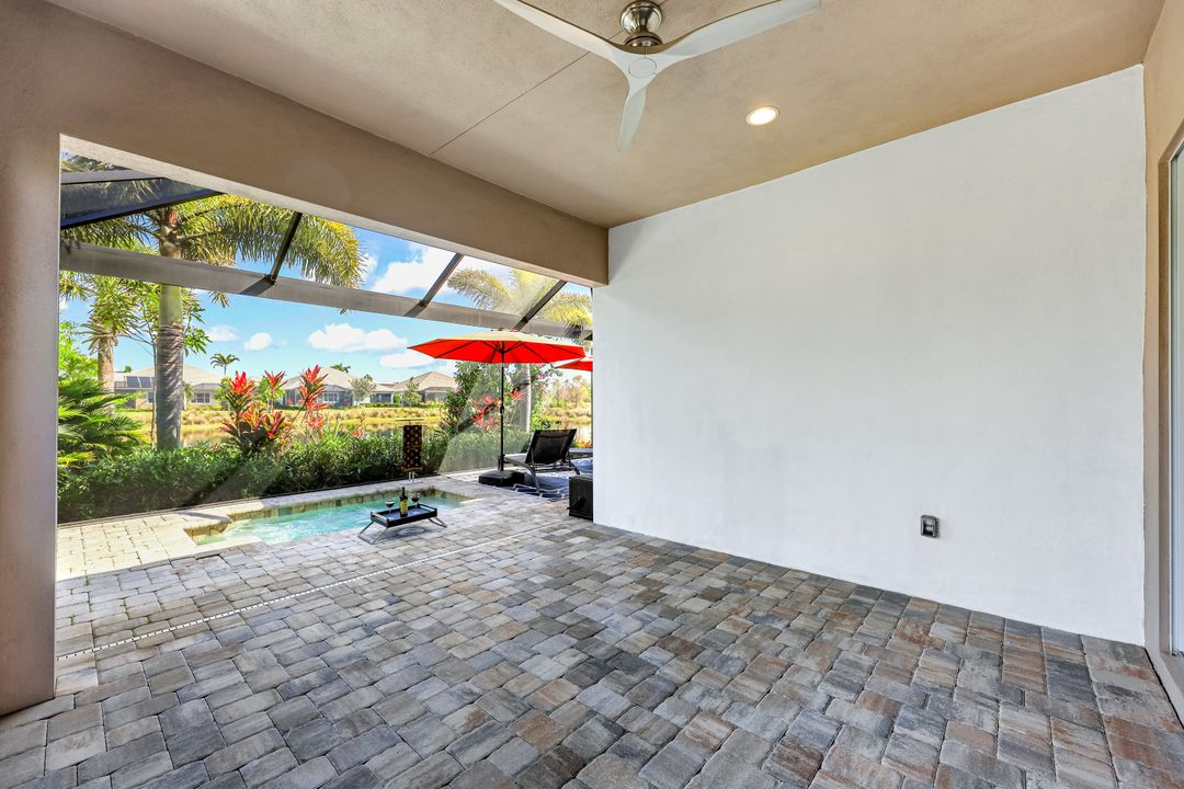 6927 Cay Ct, Naples, FL 34113