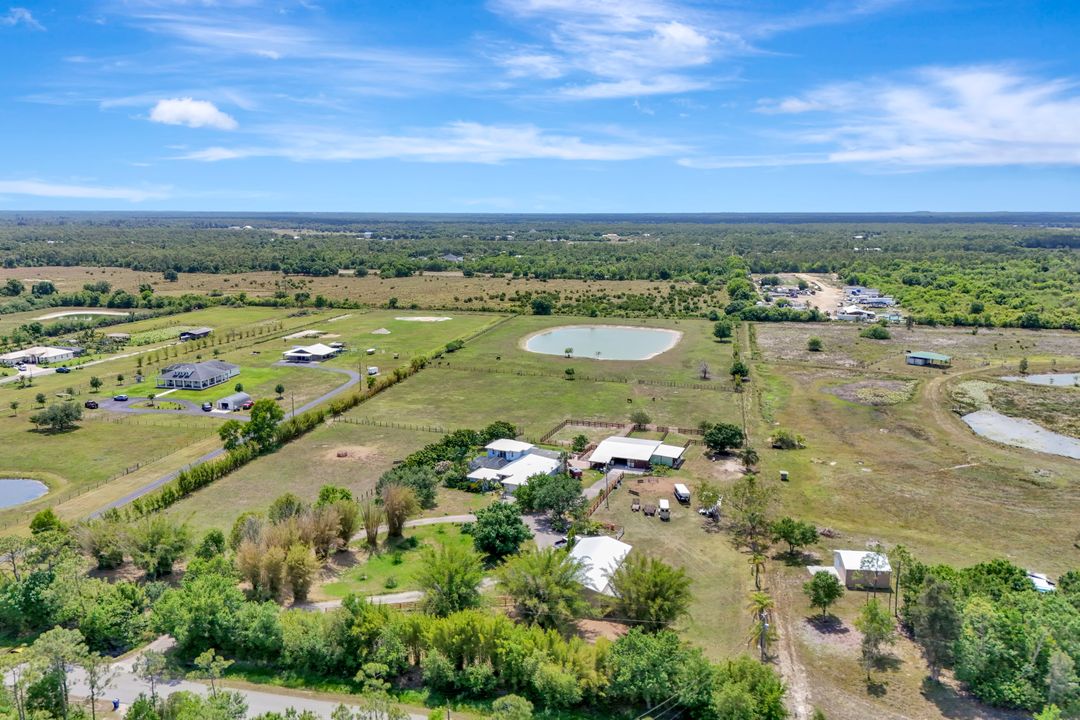20401 Williams Dr, North Fort Myers, FL 33917
