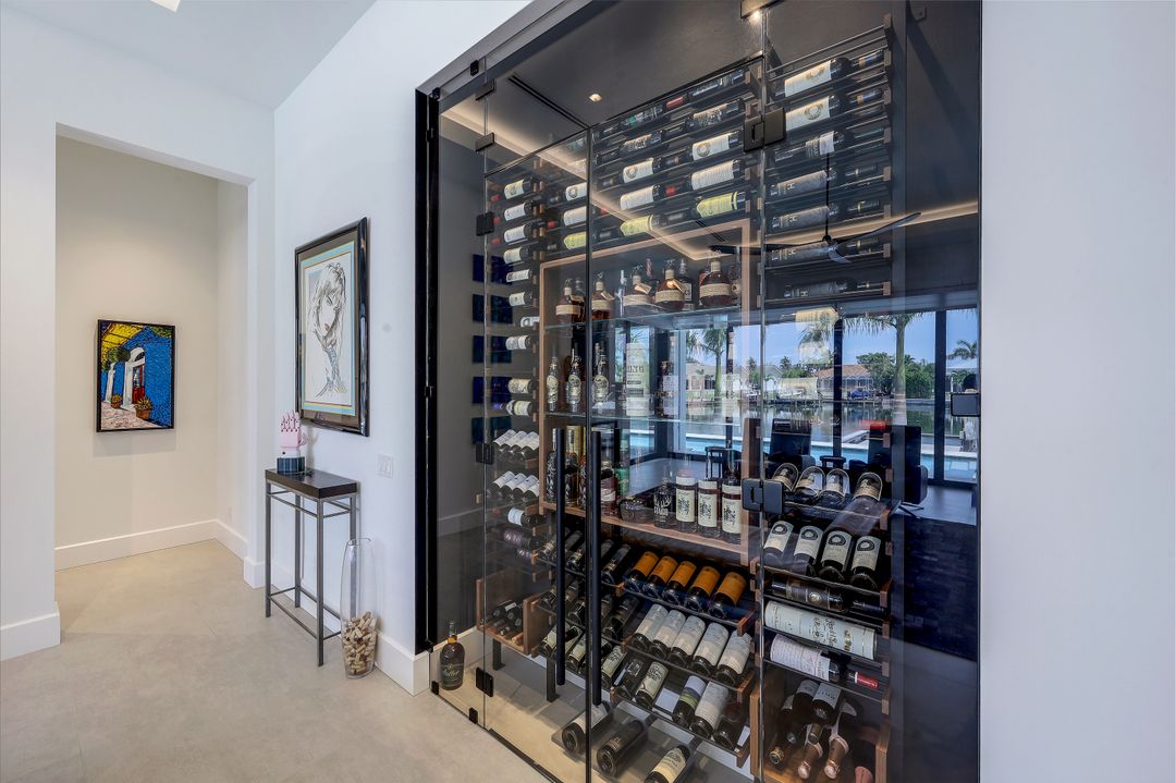 685 Cameo Ct, Marco Island, FL 34145