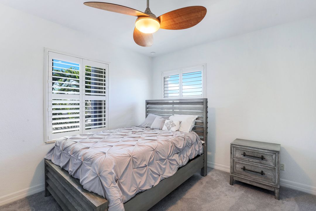 2550 SW 27th Pl, Cape Coral, FL 33914