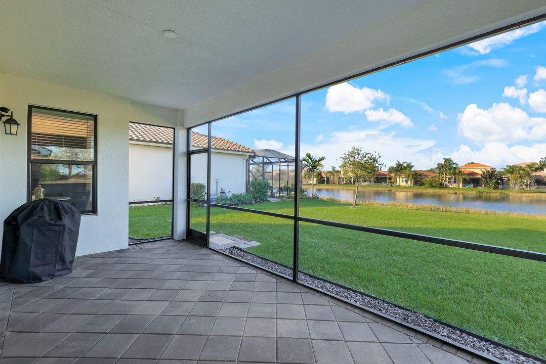 11604 Meadowrun Cir, Fort Myers, FL 33913