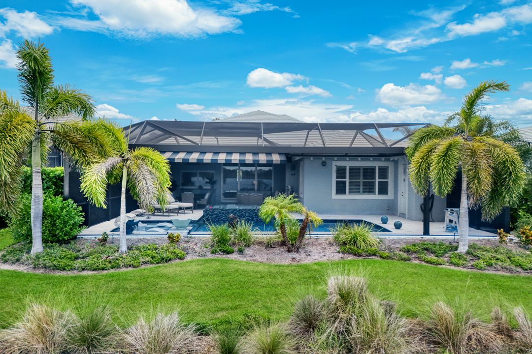 6485 Arriba Ave, Naples, FL 34113