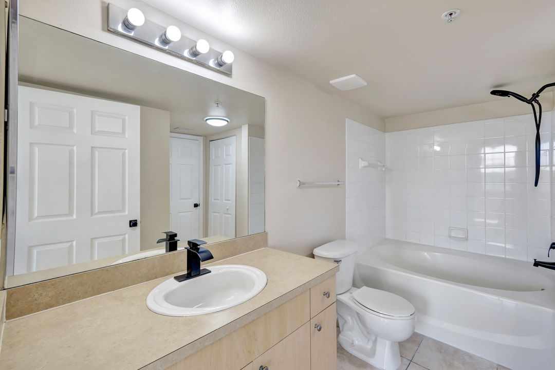 8675 River Homes Lane #4-206, Bonita Springs, FL 34135
