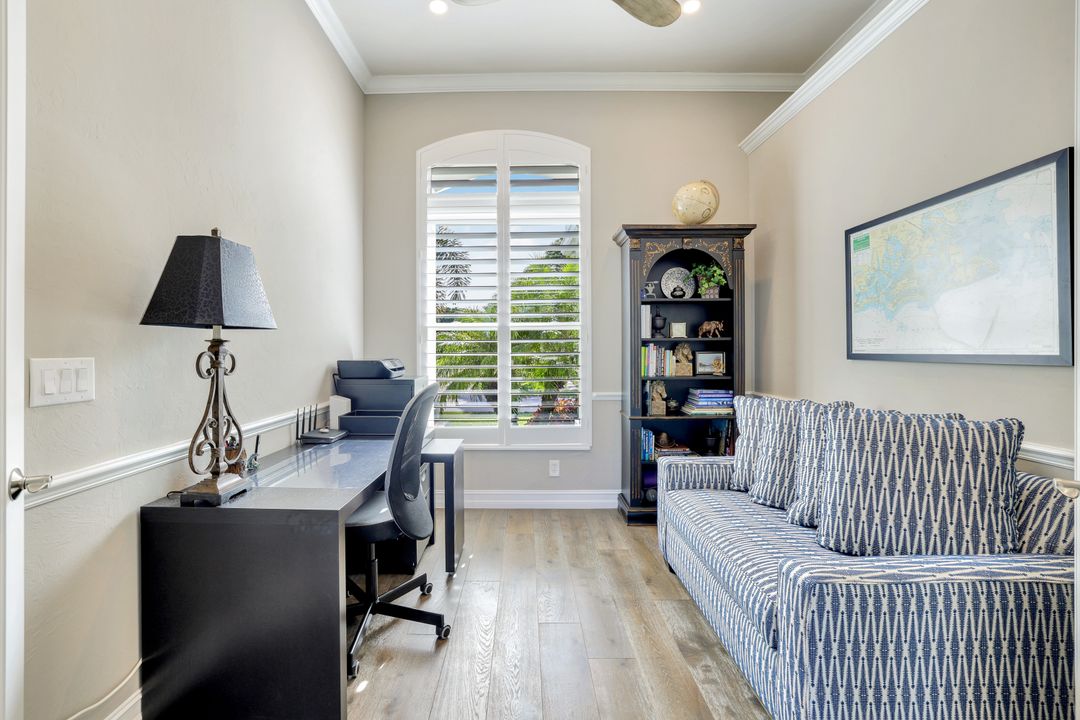 820 Giralda Ct, Marco Island, FL 34145