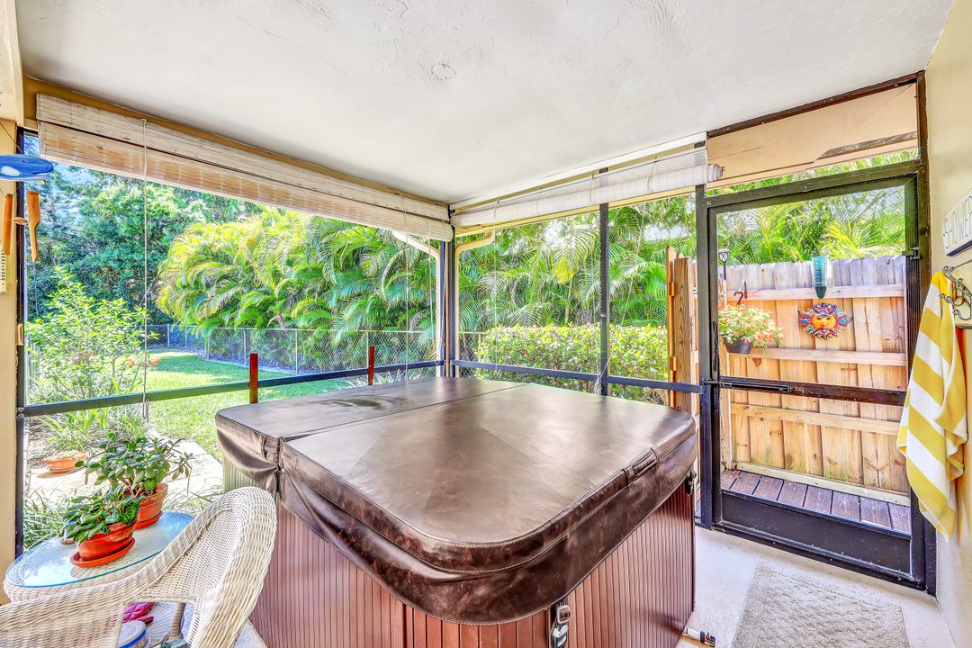 770 Portside Dr, Naples, FL 34103