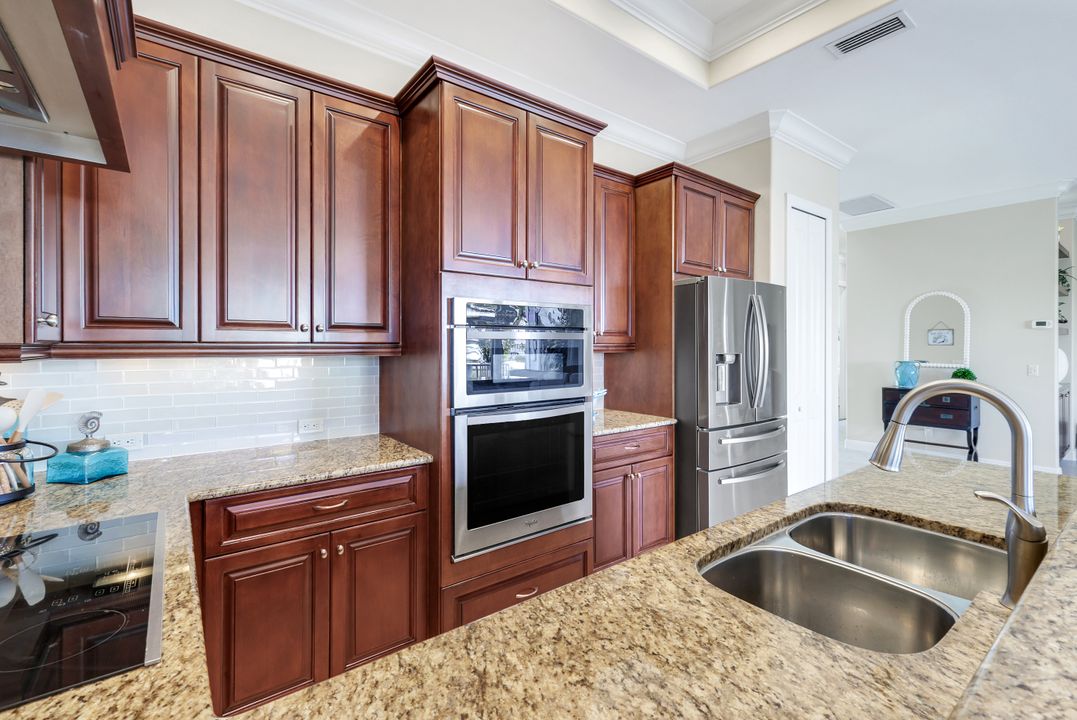 231 Sterling Ave, Fort Myers Beach, FL 33931