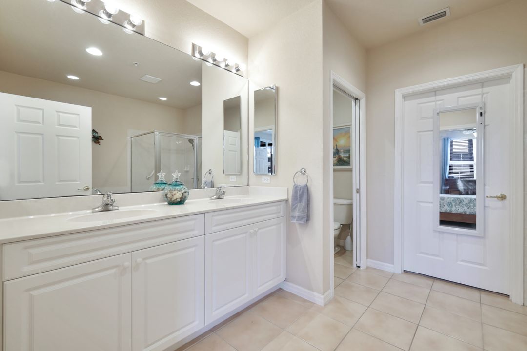 9611 Spanish Moss Way #3713, Bonita Springs, FL 34135