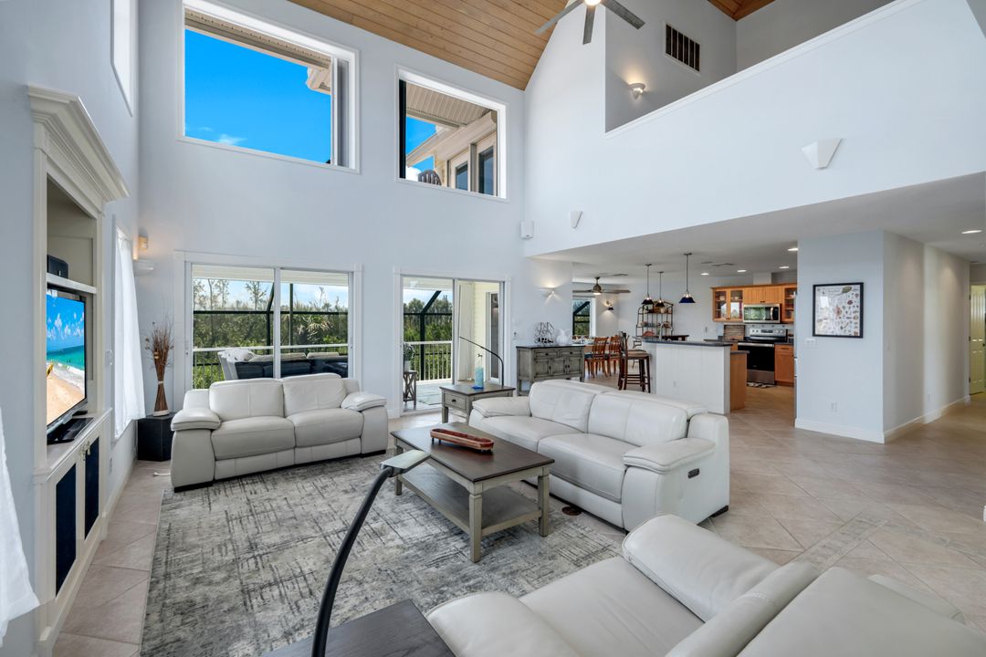 654 Sea Oats Dr, Sanibel, FL 33957