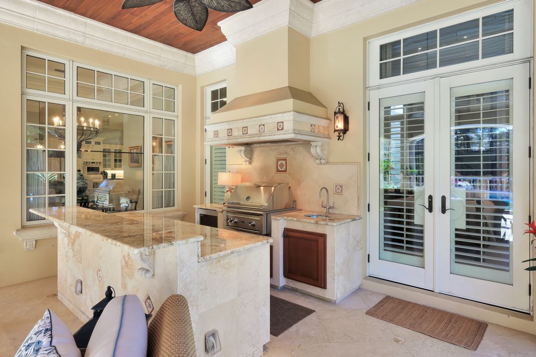 3118 Dahlia Way, Naples, FL 34105