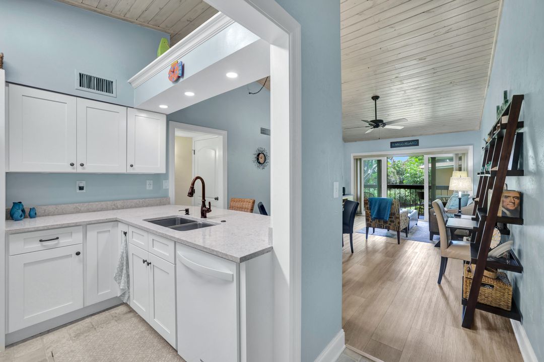 61 Greenbrier St #207, Marco Island, FL 34145