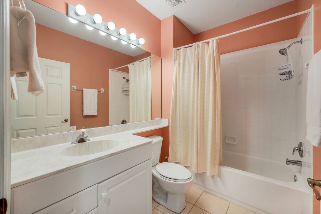 6025 Pinnacle Ln #6-602, Naples, FL 34110