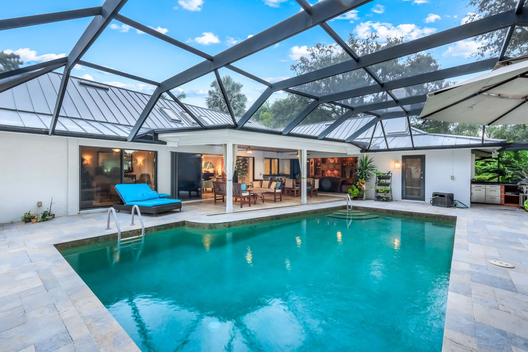 13024 Valewood Dr, Naples, FL 34119