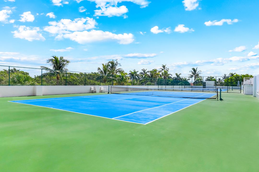 4041 Gulf Shore Blvd N #109, Naples, FL 34103