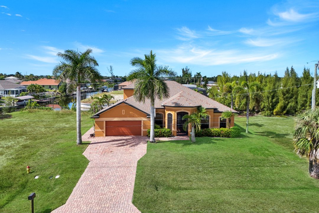 2832 SW 17th Ave, Cape Coral, FL 33914