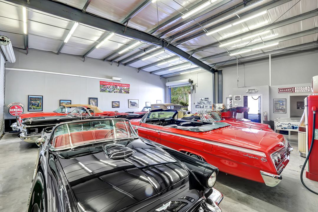 3450 Westview Dr #25, Naples, FL 34104