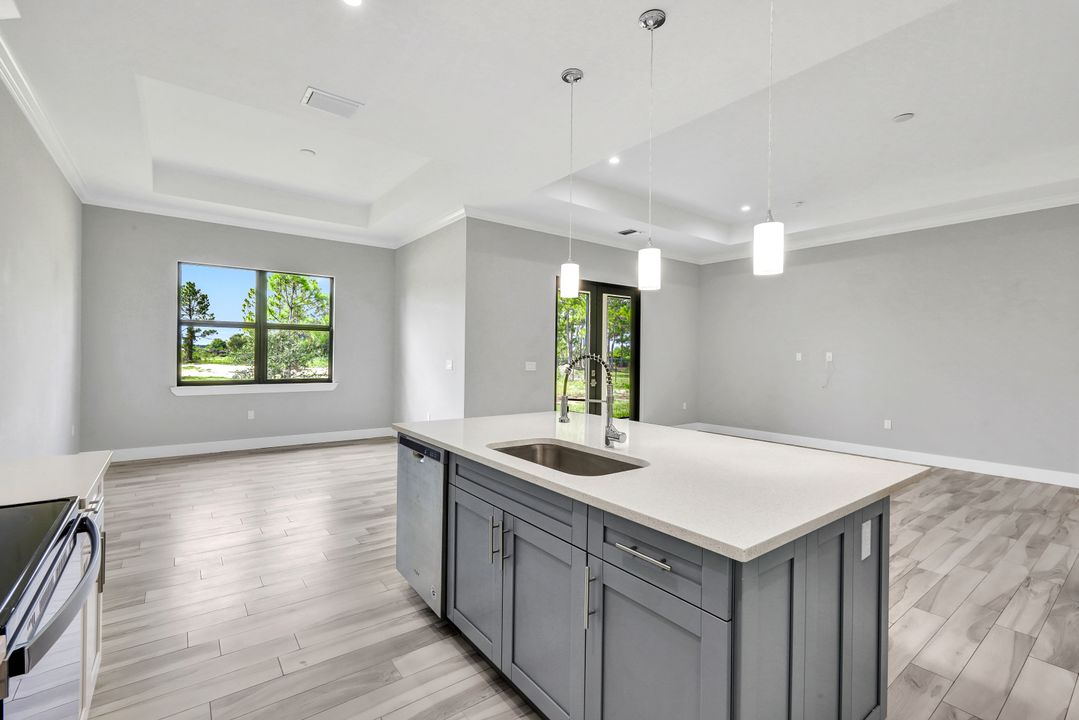 4440 43rd Ave NE, Naples, FL 34120