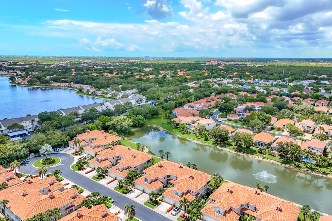 3082 Windsong Ct #303, Naples, FL 34109