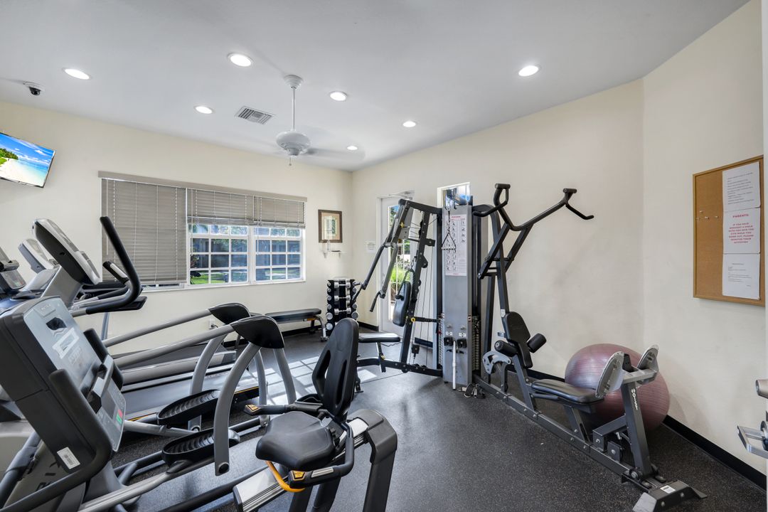 3532 Milan Dr, Fort Myers, FL 33916