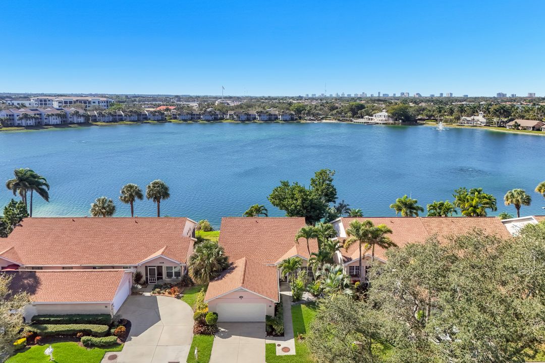 2626 Sailors Way, Naples, FL 34109