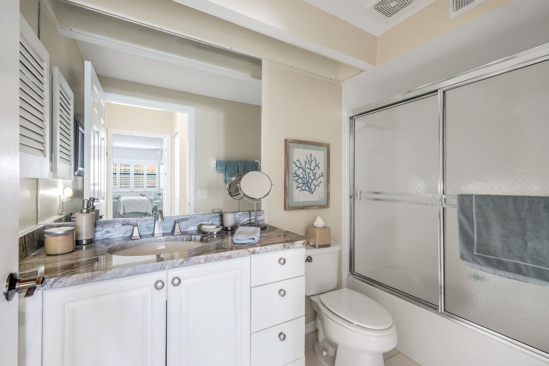 6879 Redbay Park Rd #203, Naples, FL 34109