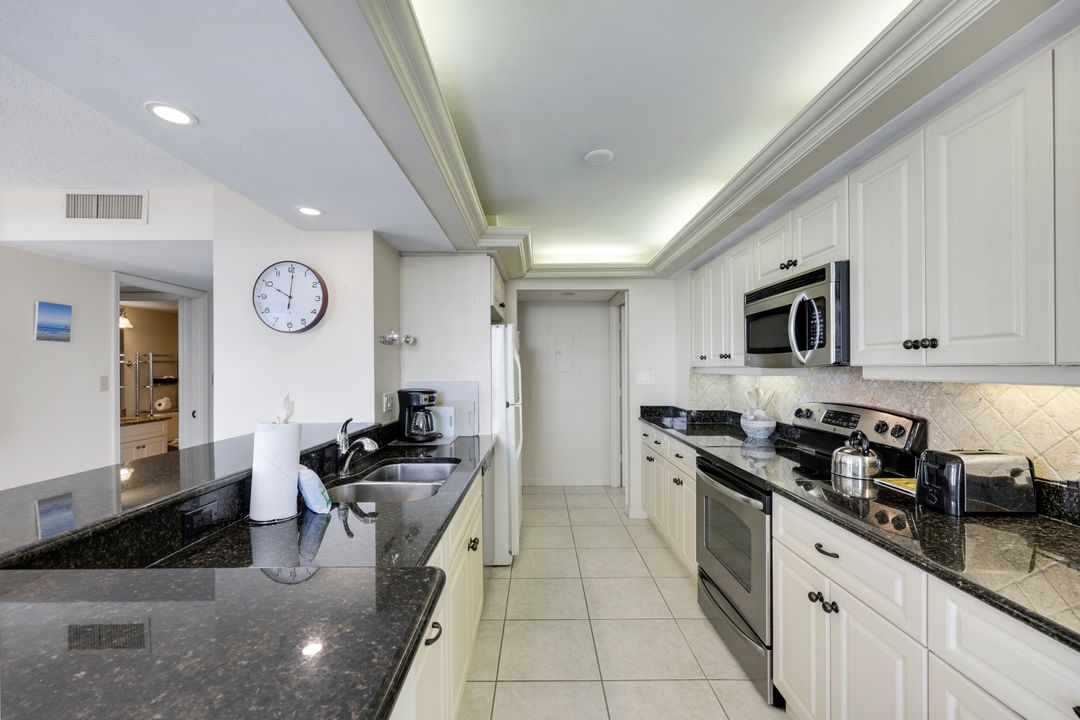300 S Collier Blvd #1002, Marco Island, FL 34145