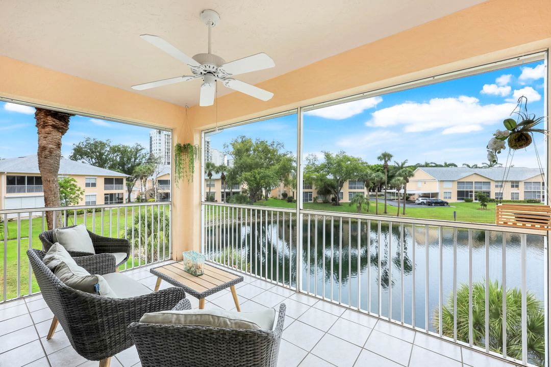 437 Wiggins Lake Ct #201, Naples, FL 34110