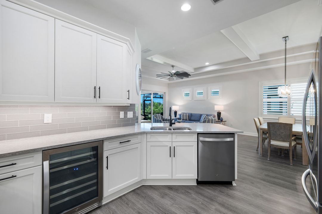6847 Saona CT, Naples, FL 34113