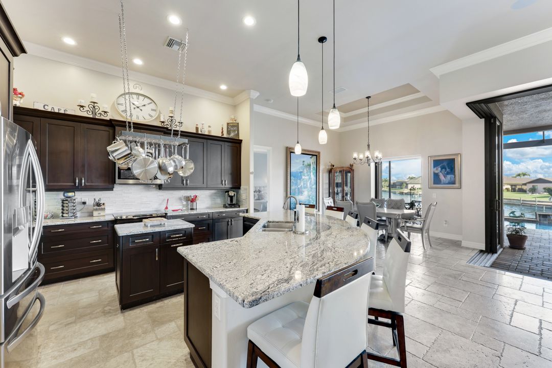 225 SW 12th Terrace, Cape Coral, FL 33991