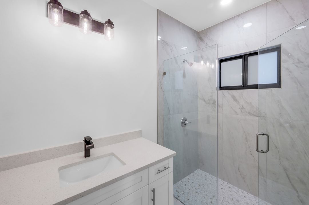 4805-4807 29th St SW, Lehigh Acres, FL 33973