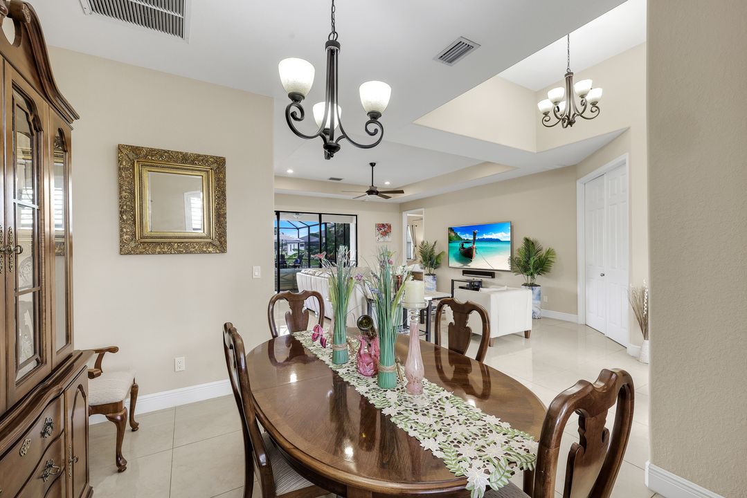 2627 SW 17th Pl, Cape Coral, FL 33914