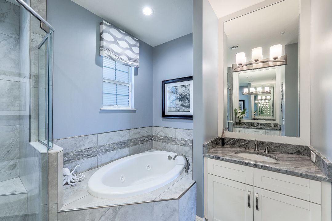 604 El Camino Real #101, Naples, FL 34119