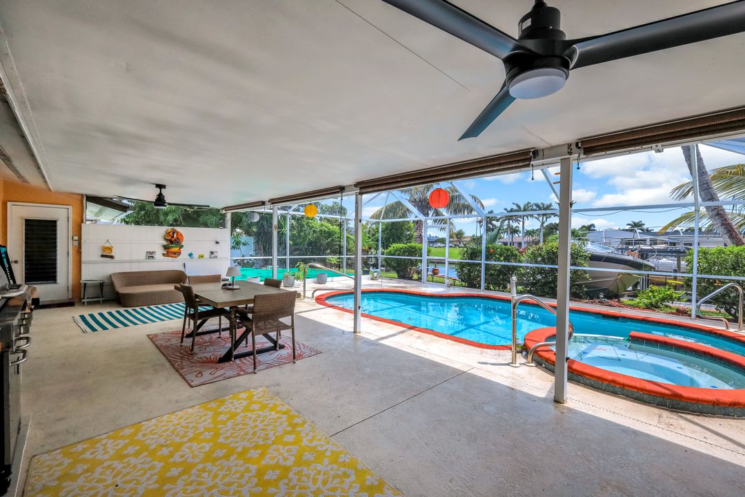 5333 Cocoa Ct, Cape Coral, FL 33904