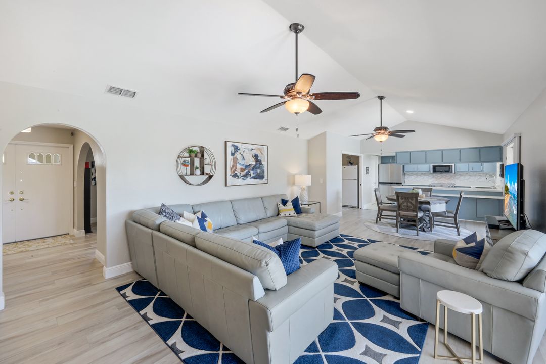 3718 SE 8th Ave, Cape Coral, FL 33904