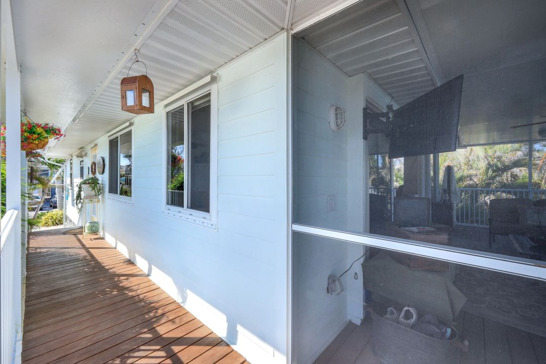 3232 Stabile Rd, Saint James City, FL 33956