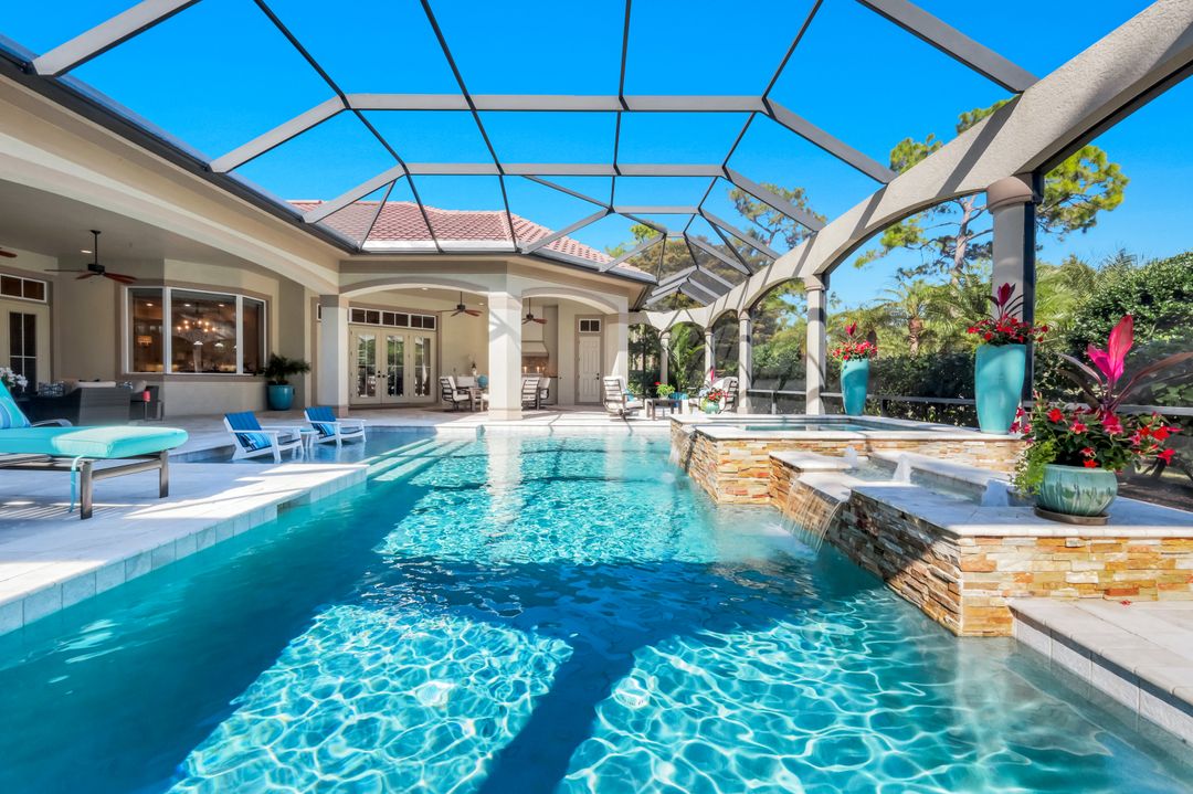 3122 Dahlia Way, Naples, FL 34105