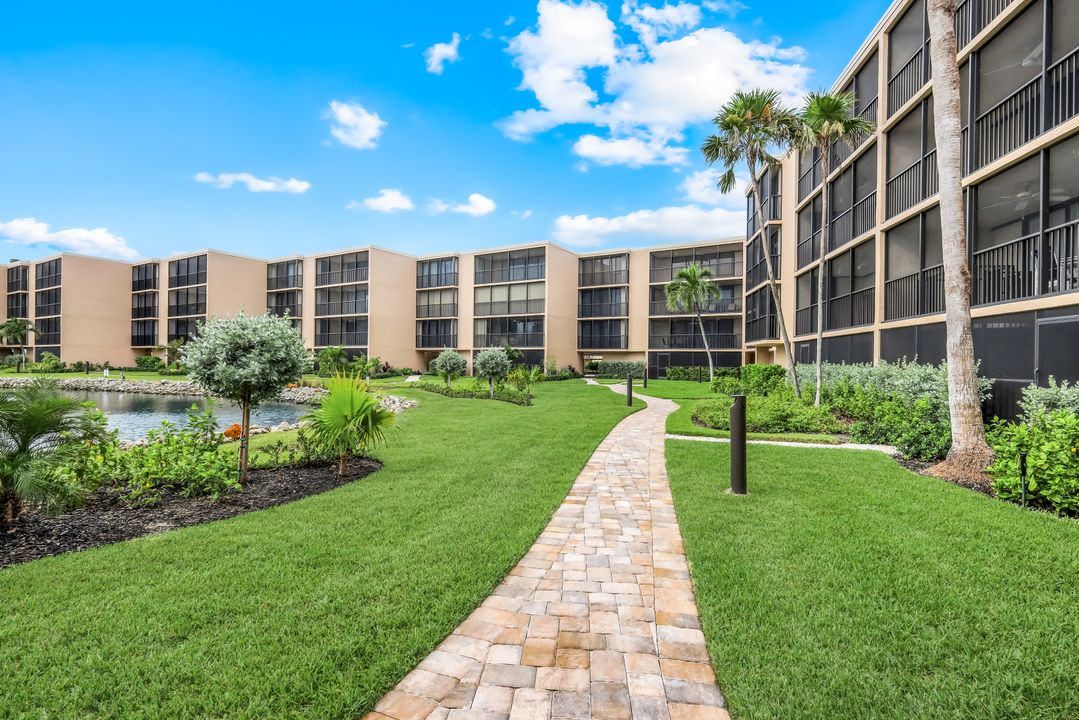 1401 Middle Gulf Dr #T 401, Sanibel, FL 33957