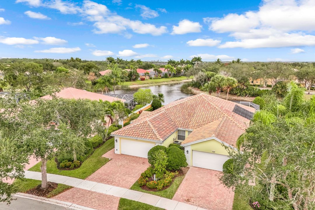 28245 Islet Trail, Bonita Springs, FL 34135
