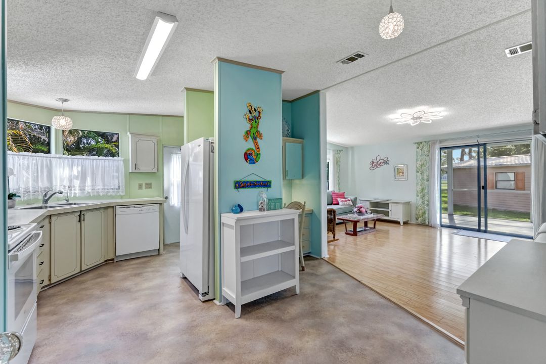19682 Eagle Trace Ct, North Fort Myers, FL 33903