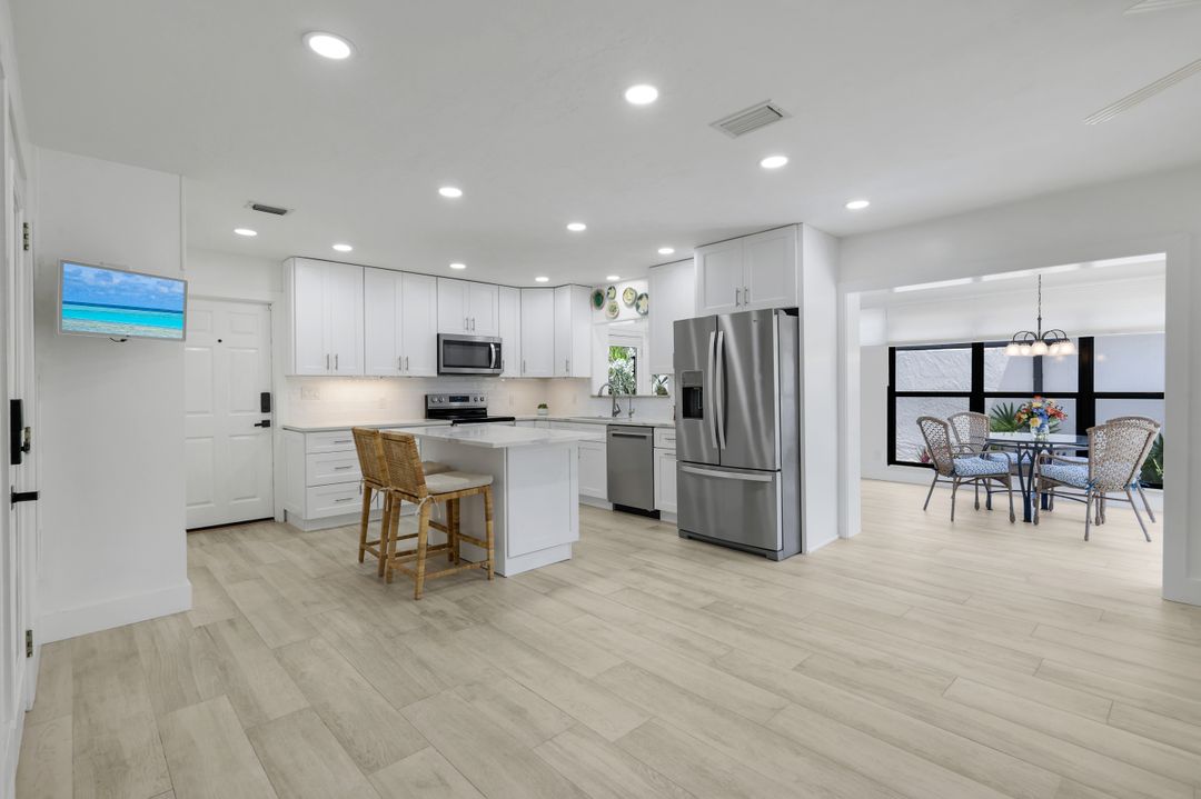 12286 McGregor Woods Cir, Fort Myers, FL 33908