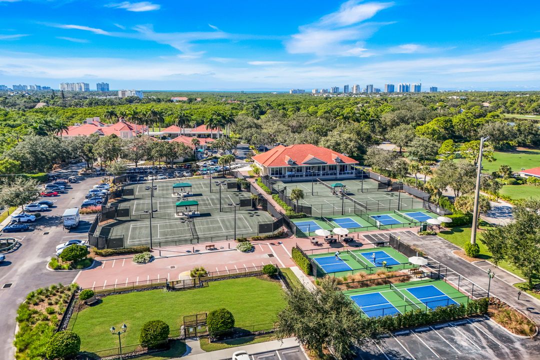 1468 Gormican Ln, Naples, FL 34110