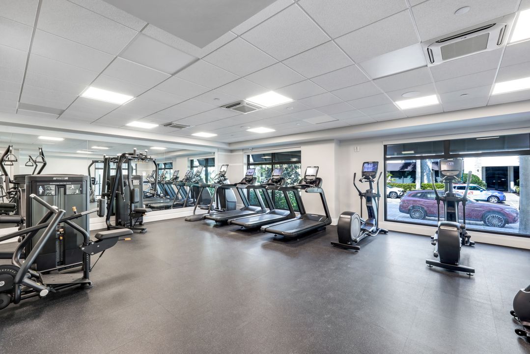 1130 3rd Ave S #405, Naples, FL 34102